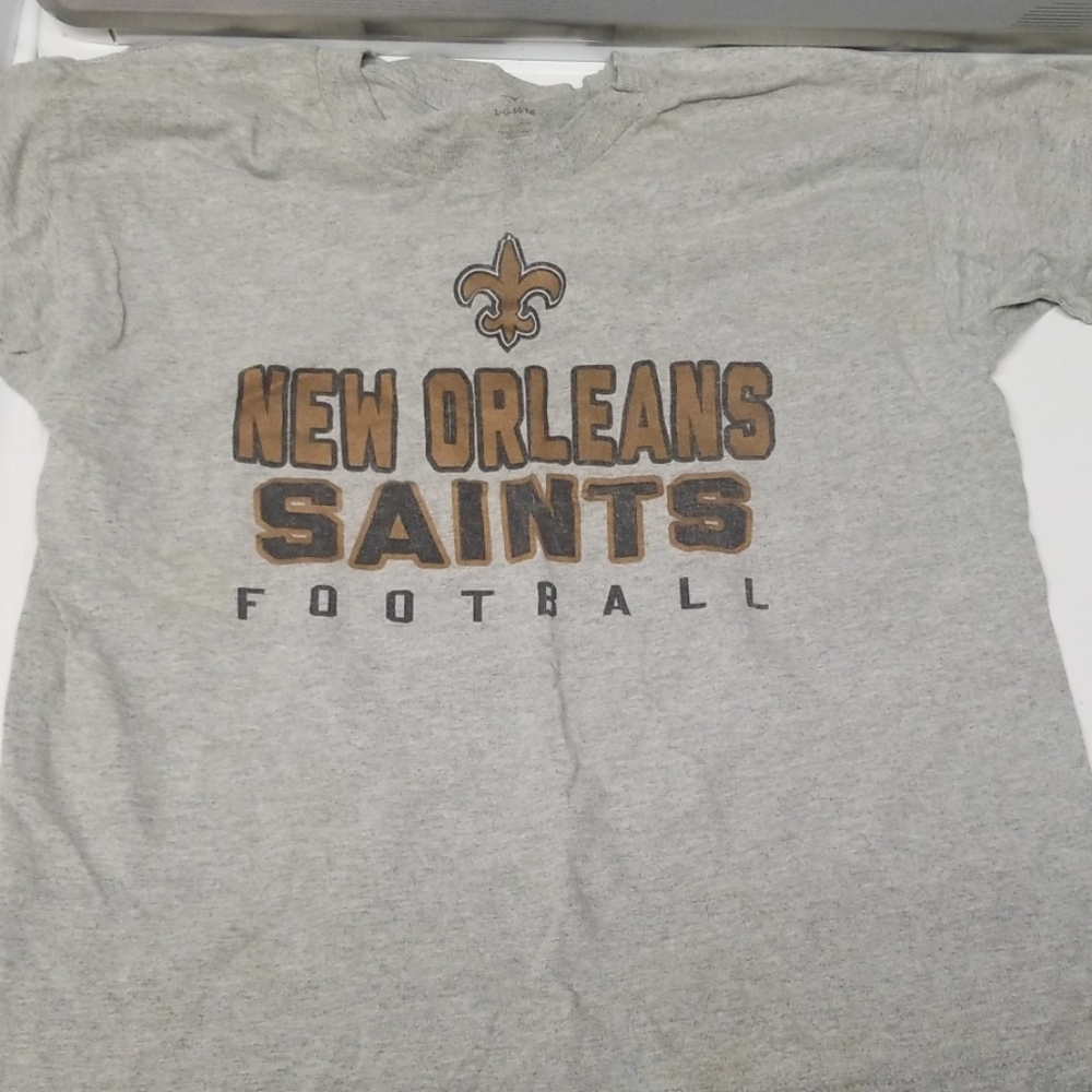 Saints Tee